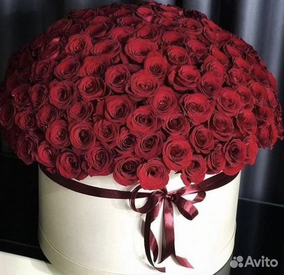 Розы в коробке