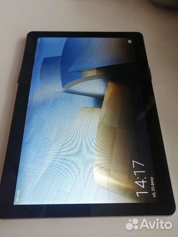 Планшет honor MediaPad T3 10 трещина на экране