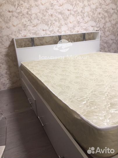 Кровать двухспальная