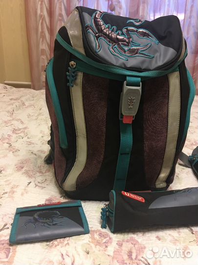 Портфель Hama Step by Step Serious Danger