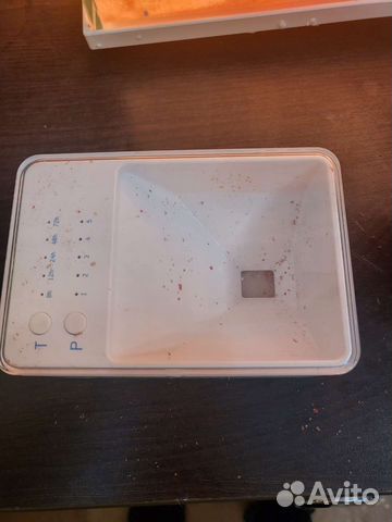 Кормушка для рыб