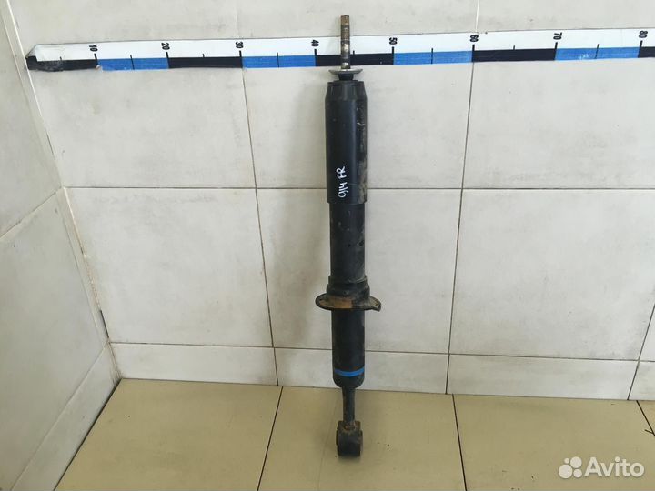 Амортизатор передний правый Fortuner 2015