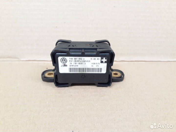 Датчик ускорения VW Touareg 1 7L casa