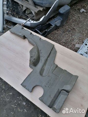 Шумоизоляция багажника Toyota Avensis T250