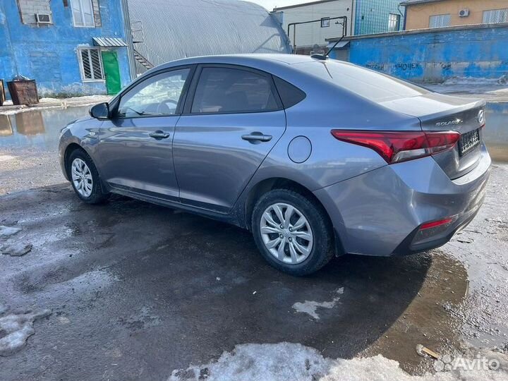 Ручка двери внутренние Hyundai Solaris 2 1.6 G4FG