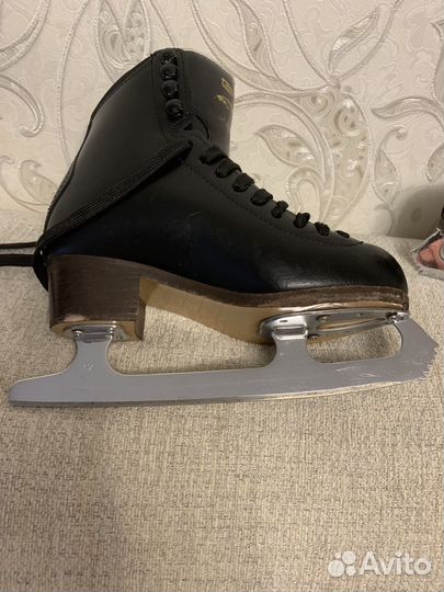 Коньки для фигурного катания Graf ace