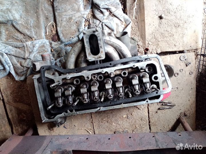 Двигатель 2103