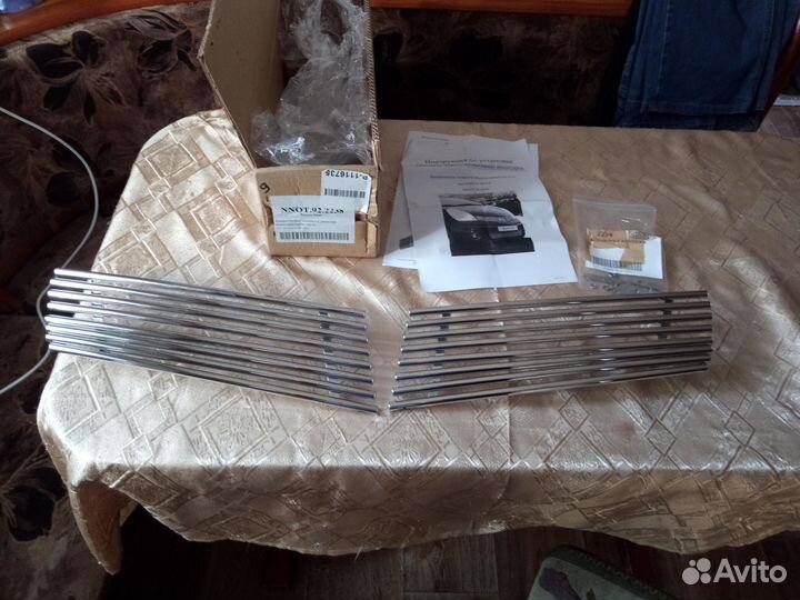 Декоративные эл-ы решётки радиатора Nissan Note