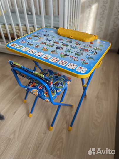 Детский стол и стул