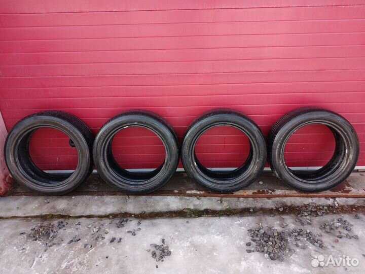 Roadstone N'Fera RU5 235/55 R19