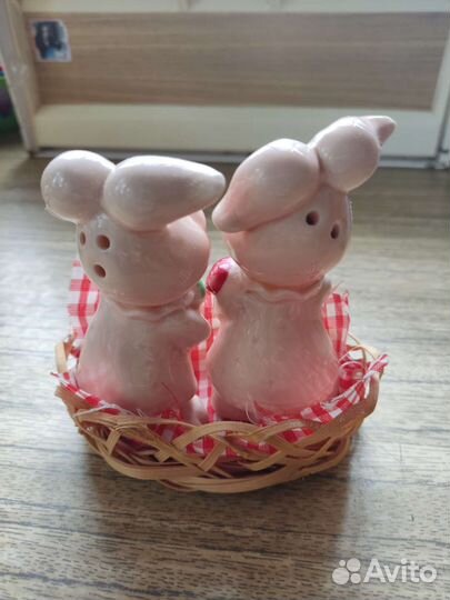 Солонка и перечница, керамика