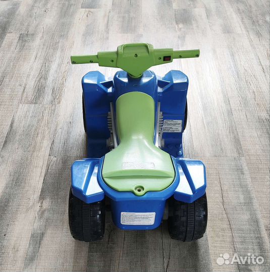 Детский квадроцикл на аккумуляторе