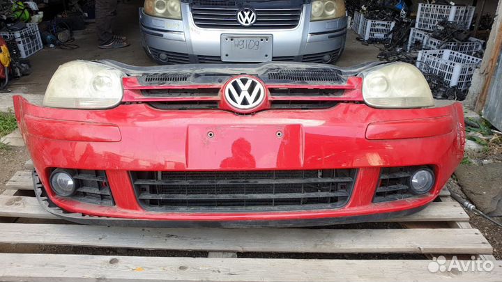 Ноускат Фольксваген Гольф 5, Фары. Бампер