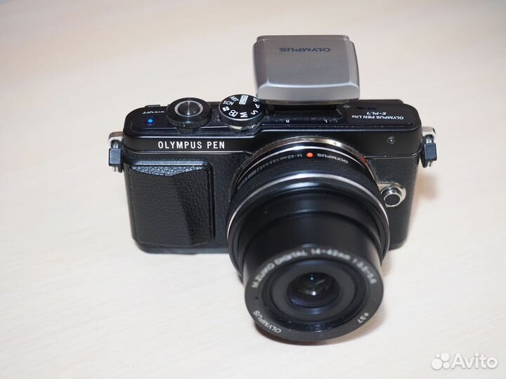 Цифровой фотоаппарат olympus e-pl7