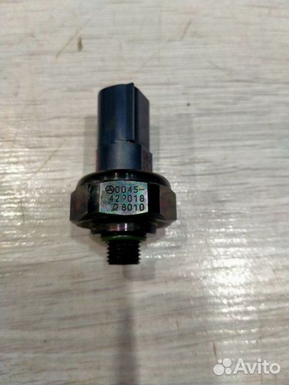 Датчик давления Mercedes-Benz 211.054 E 280 / E