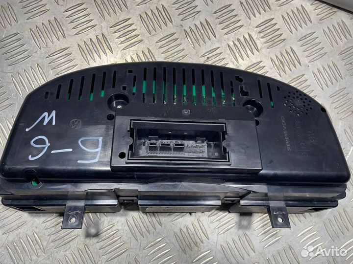 Панель приборов Volkswagen Passat (B6) VI (2005–20