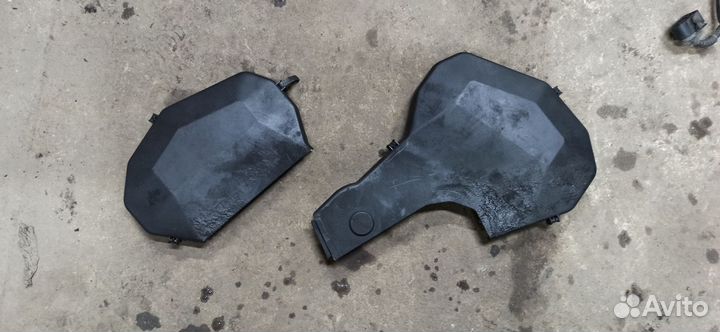 Крышка кожух грм Audi a6c5 2.4-2.8