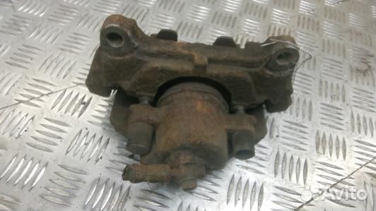 Суппорт тормозной передний правый volkswagen passa