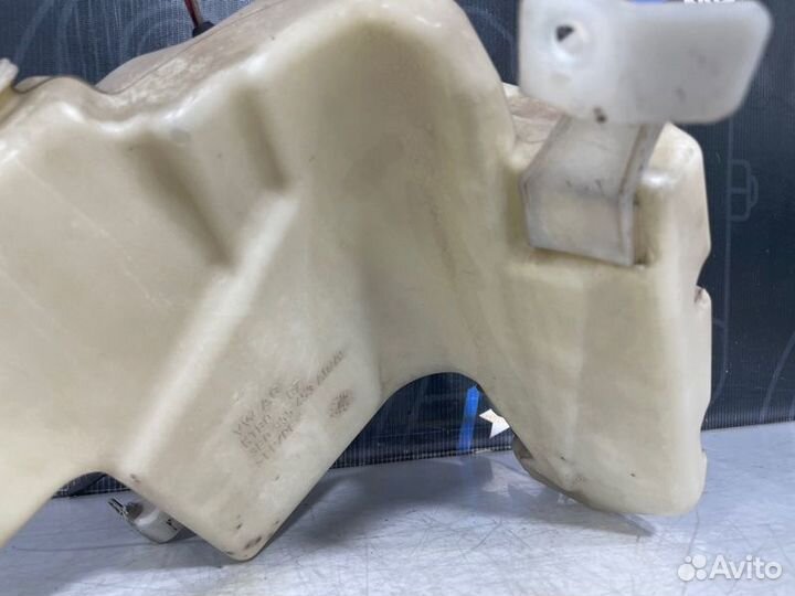 Бачок омывателя Volkswagen Passat B5 AMX 2002