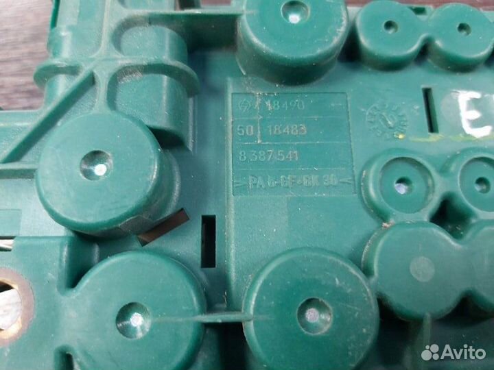 Блок предохранителей Bmw 520I E39