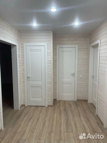 Двери межкомнатные новые