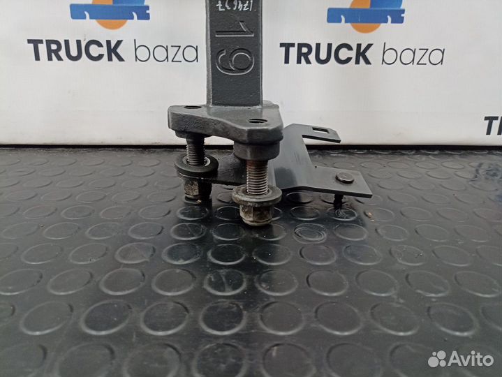 2354519 Кронштейн осушителя воздуха