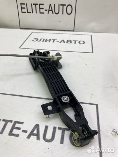 Ручка двери ответная часть передняя левая Mazda 6