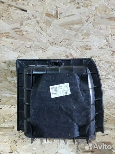 Обшивка багажника Mercedes C-Class W 204 2.2 OM651