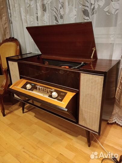 Ламповая радиола Graetz