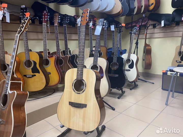 Акустическая гитара Flight D130NA