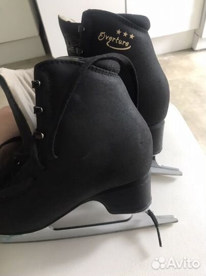 Коньки Edea 210 черные