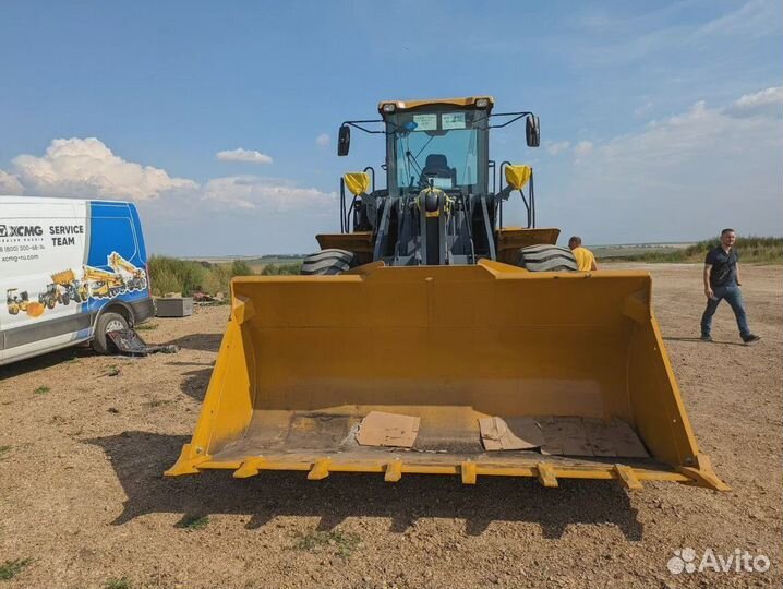 Фронтальный погрузчик XCMG LW550RU, 2023