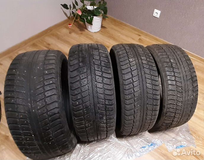 Matador MP 50 Sibir Ice 215/55 R16