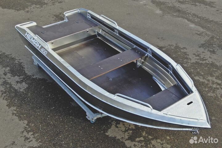 Новая моторная лодка Неман 400Р алюминиевая