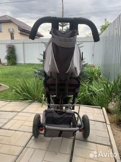 Трехколесный велосипед с родительской ручкой