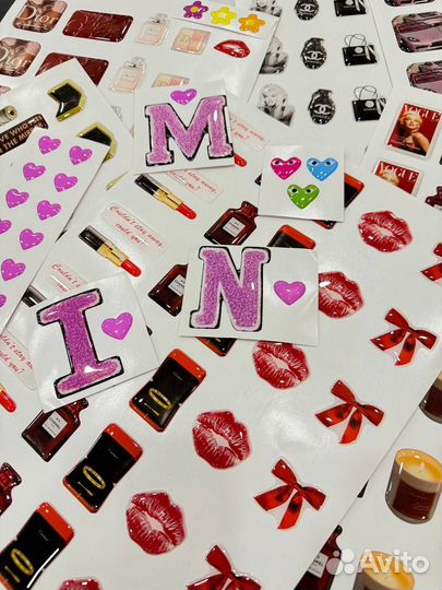 3D стикеры на телефон с вашим дизайном