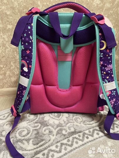 Портфель школьный для девочки