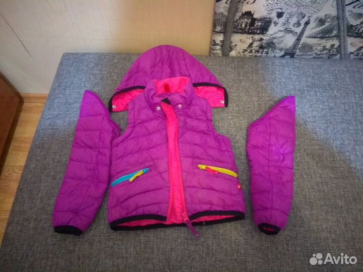 Куртка на девочку 2-3 лет в отличном состоянии