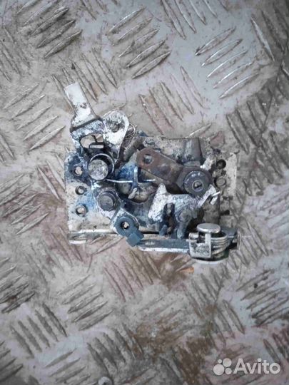 Замок Дэу Нексия