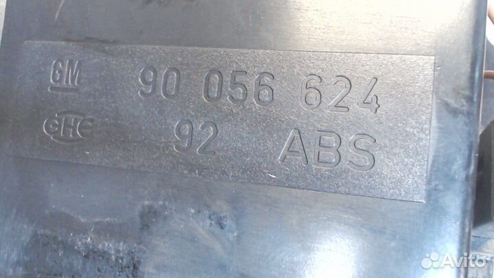 Бардачок Opel Senator, 1985