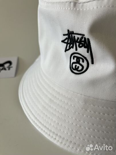 Панамка Stussy белая/черная