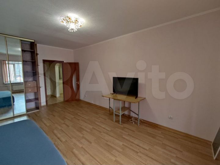 2-к. квартира, 56,3 м², 1/9 эт.