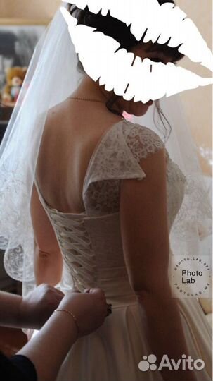 Свадебные платья