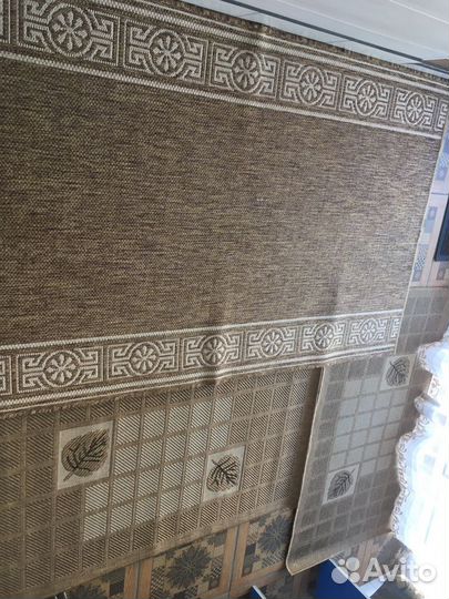 Ковровая дорожка и ковры