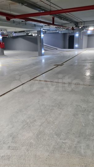 Машиноместо, 17 м²