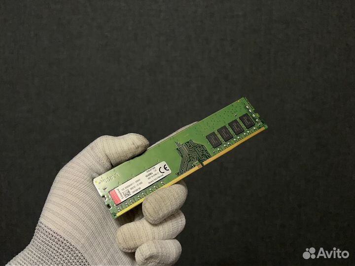 Оперативная память, плашки DDR4 по 8GB