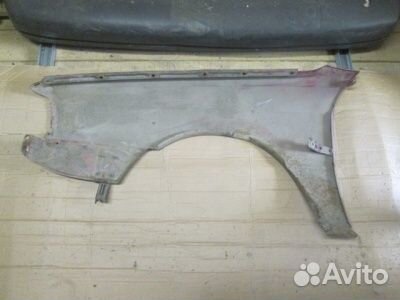 Крыло переднее правое Audi 80 B3 1986-1991
