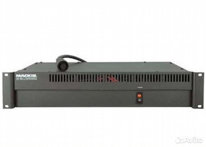 Винтажный студийный микшер Mackie 8BUS 24-8-2 США