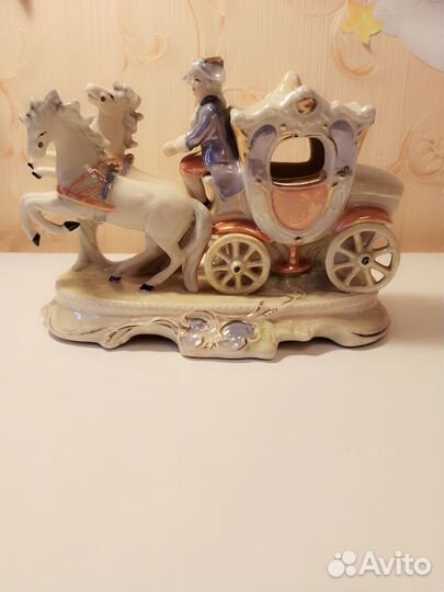 Фарфоровая статуэтка Королевская карета, Германия
