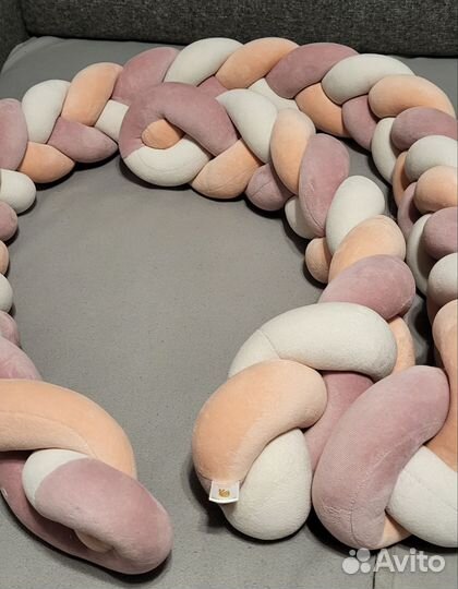 Бортик коса в кроватку